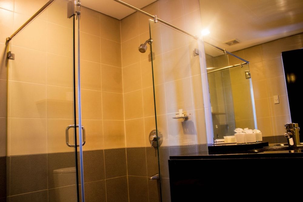 Manila Grand Opera Hotel Premier Double Room 9