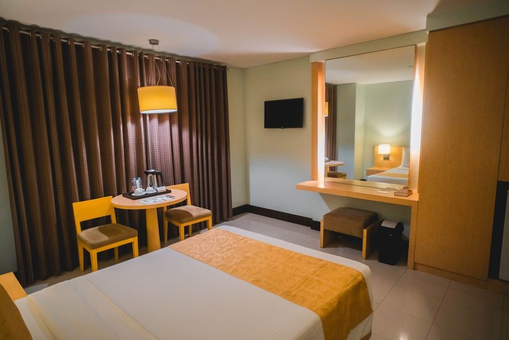 Manila Grand Opera Hotel Premier Double Room 8
