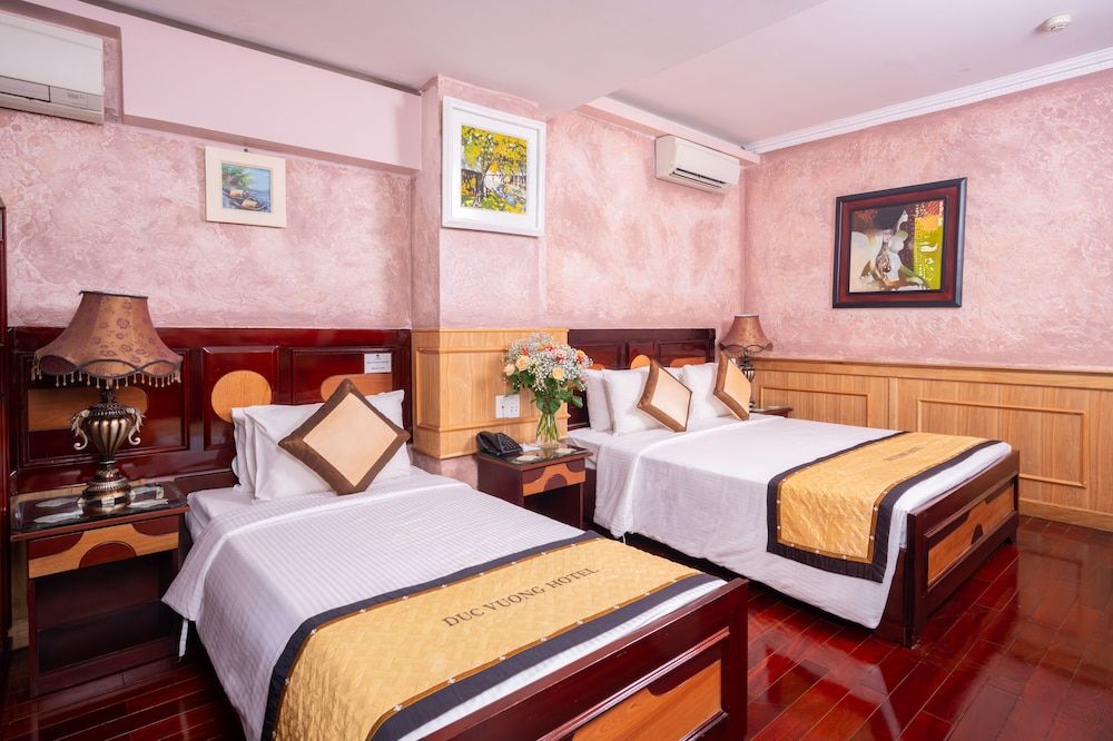 undefined Duc Vuong Saigon Hotel - Bui Vien 2