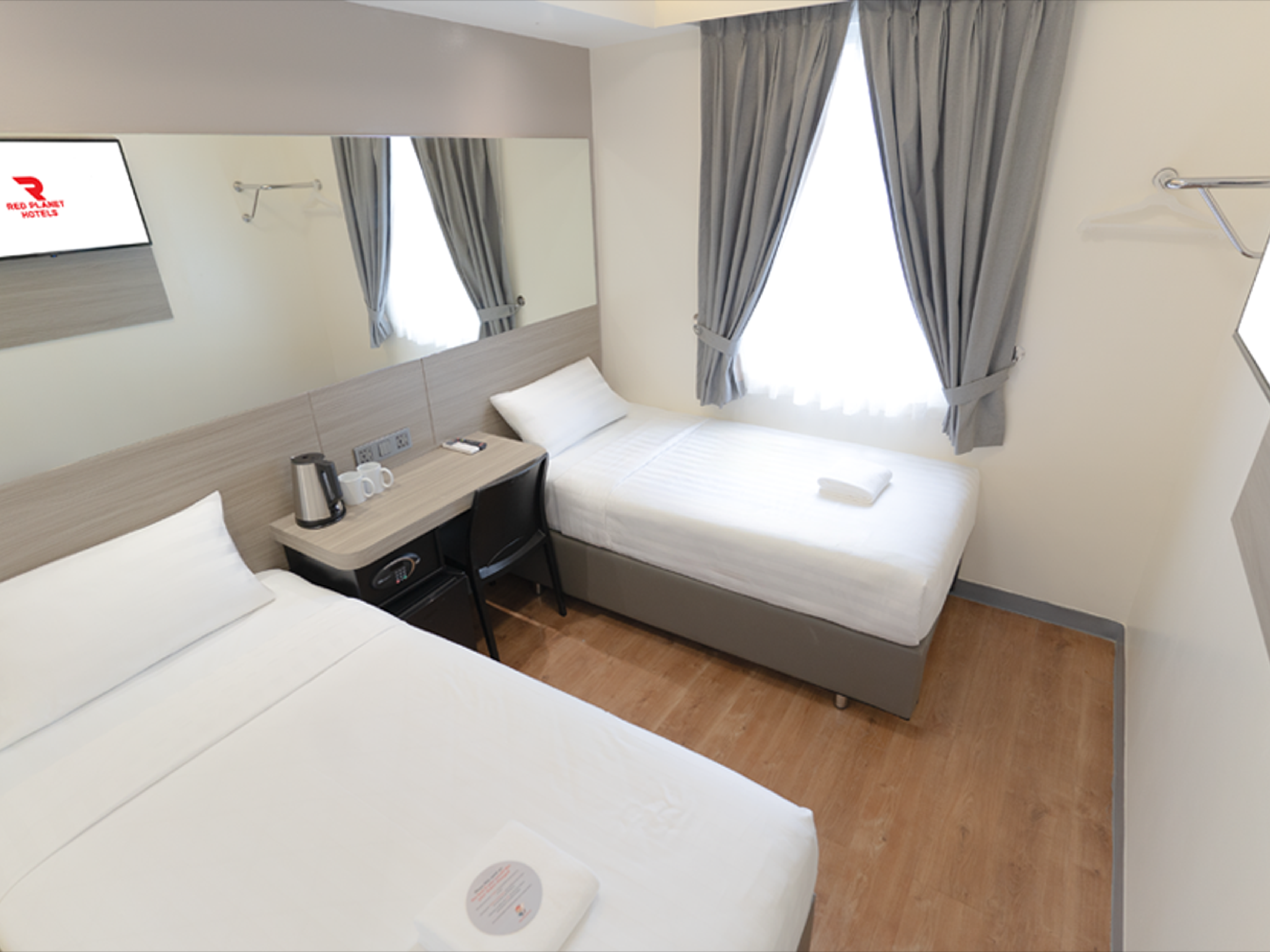 undefined Red Planet Manila Malate Mabini 6