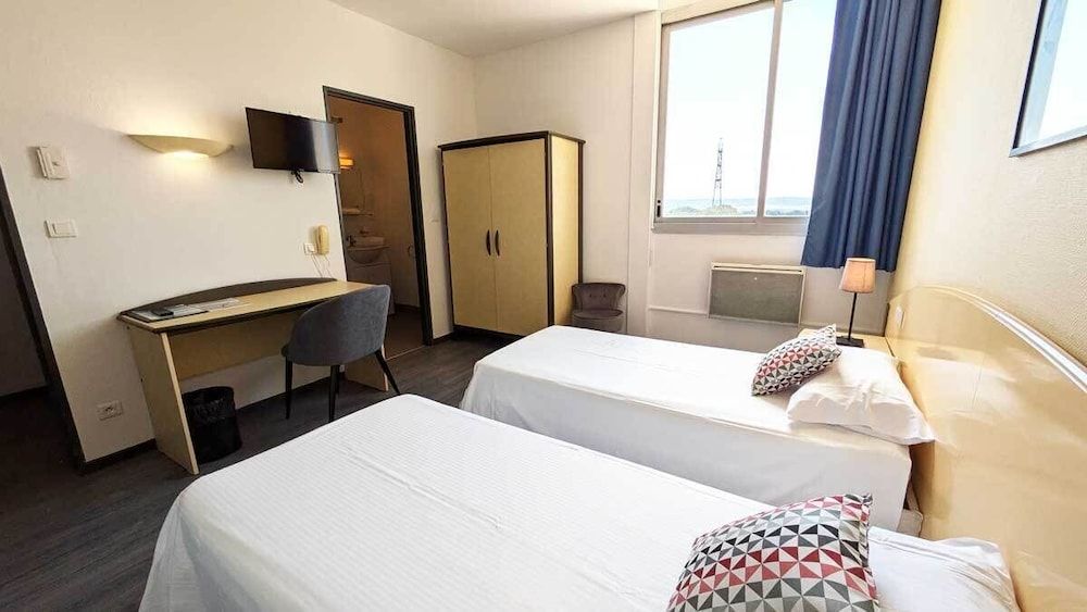 Basic Twin Room, 2 Twin Beds