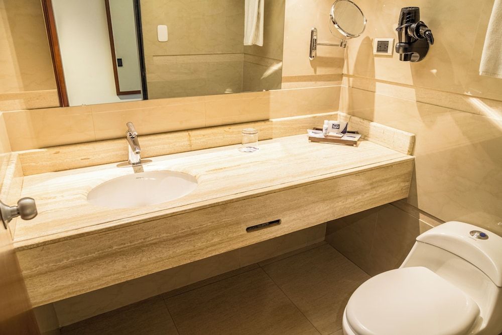 GHL Hotel Capital Standard Double Room 6