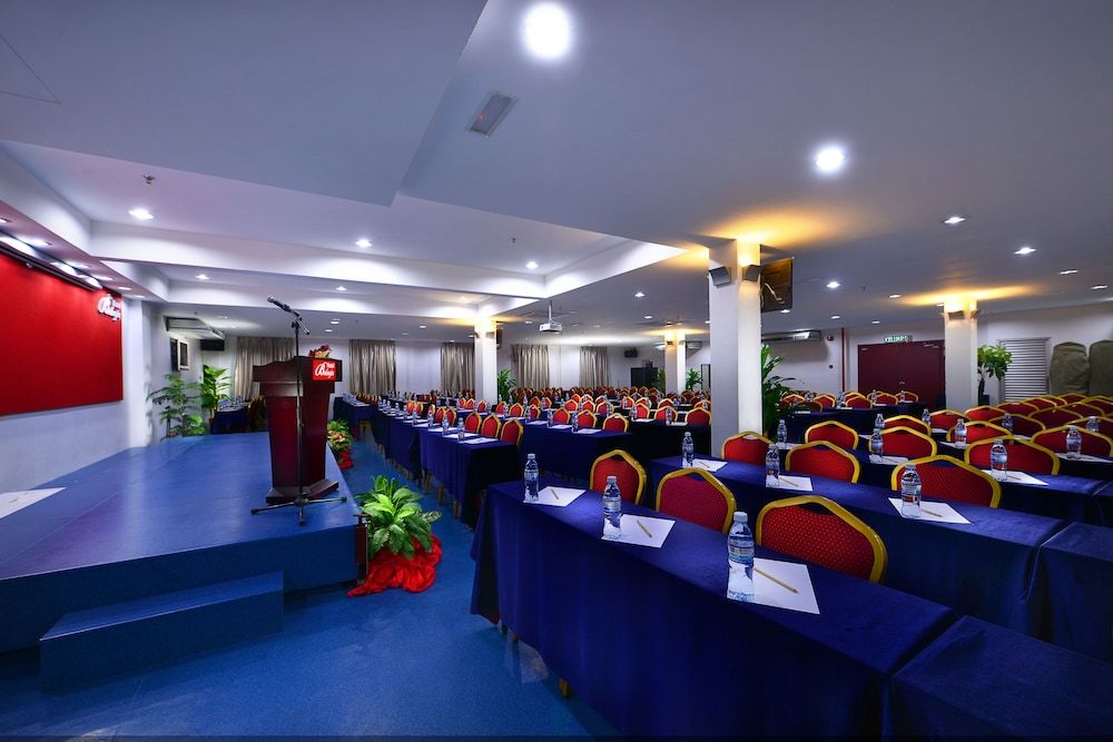 undefined Hotel Bahagia 8