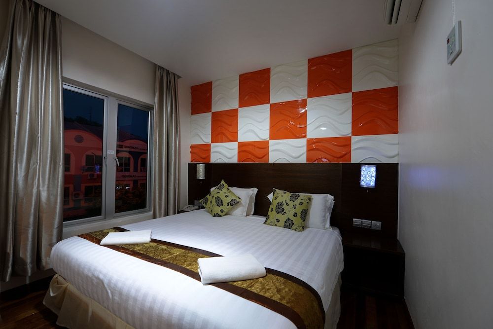 undefined Hotel Bahagia 2