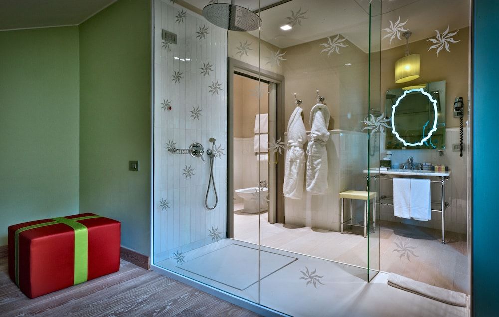 undefined Château Monfort 8