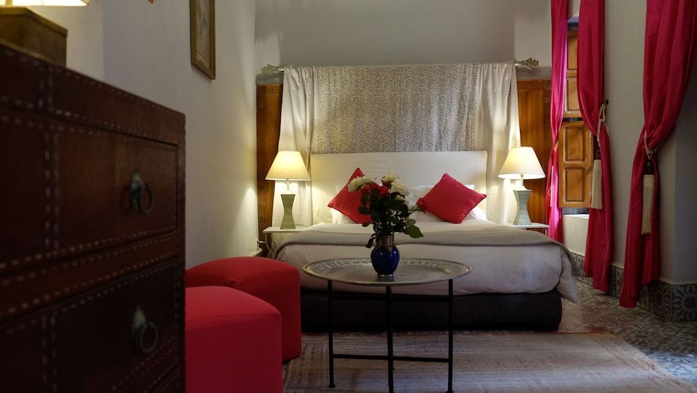 undefined Riad Nafis 10