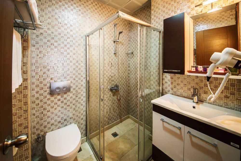 Maritime Hotel Istanbul Standard Double Room 13