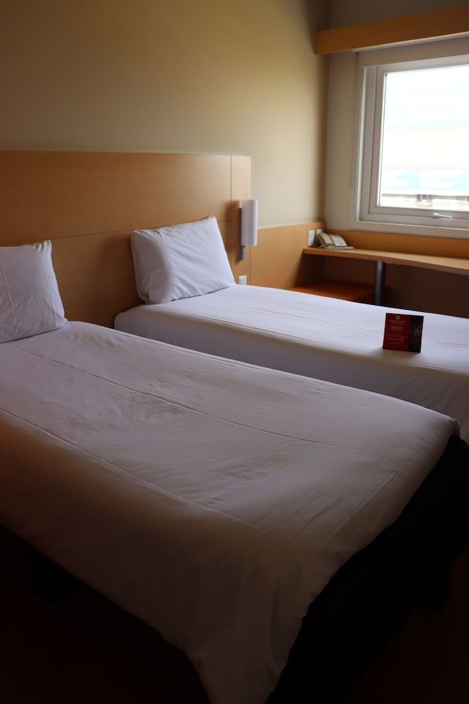 ibis San Luis Potosi Standard Twin Room, 2 Twin Beds