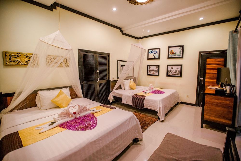 The Sanctuary Villa Battambang Family Room with Two Bedrooms 2