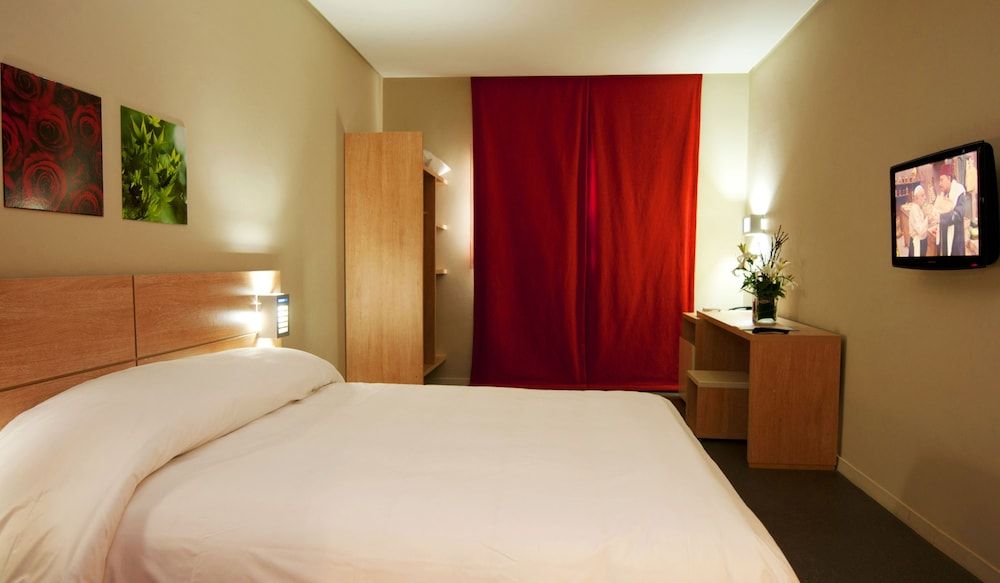 undefined Manzil Hotel 6