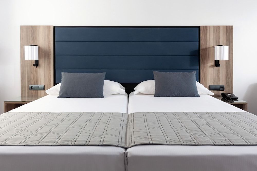Double Room, Balcony, Garden View