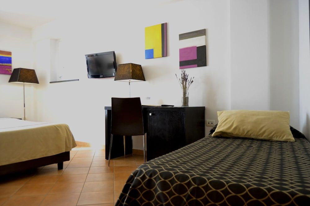 Relais Villa Buonanno Standard Triple Room 5