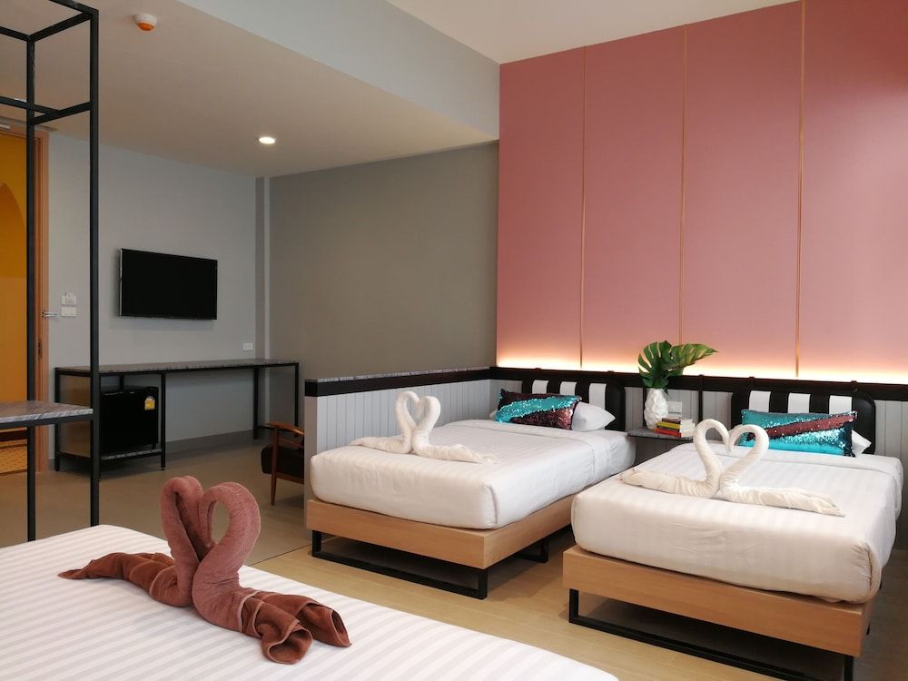 Miami Hotel Deluxe Quadruple Room