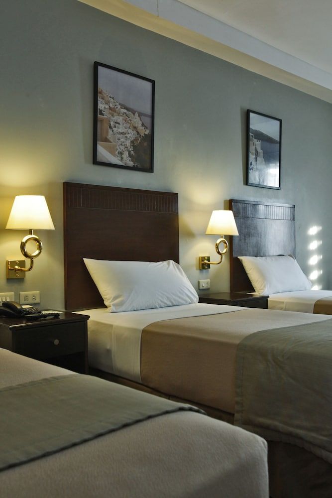Fersal Hotel Kalayaan Deluxe Triple Room, 3 Twin Beds 4