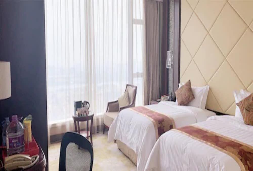 undefined Soluxe Hotel Guangzhou 10