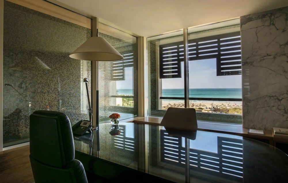 Presidential Suite (Plunge Pool)