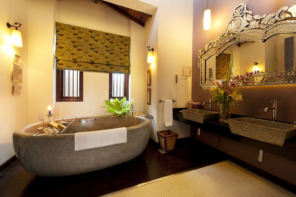 Reef Villa & Spa Lily Pond Suite 2