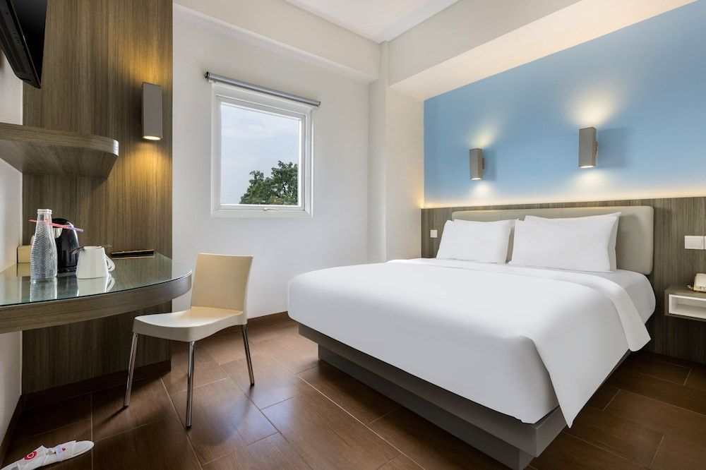 Smart Room Queen