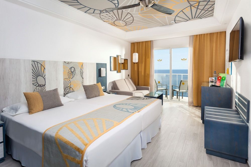 Standard Double Room, Sea View (Sofa Bed)