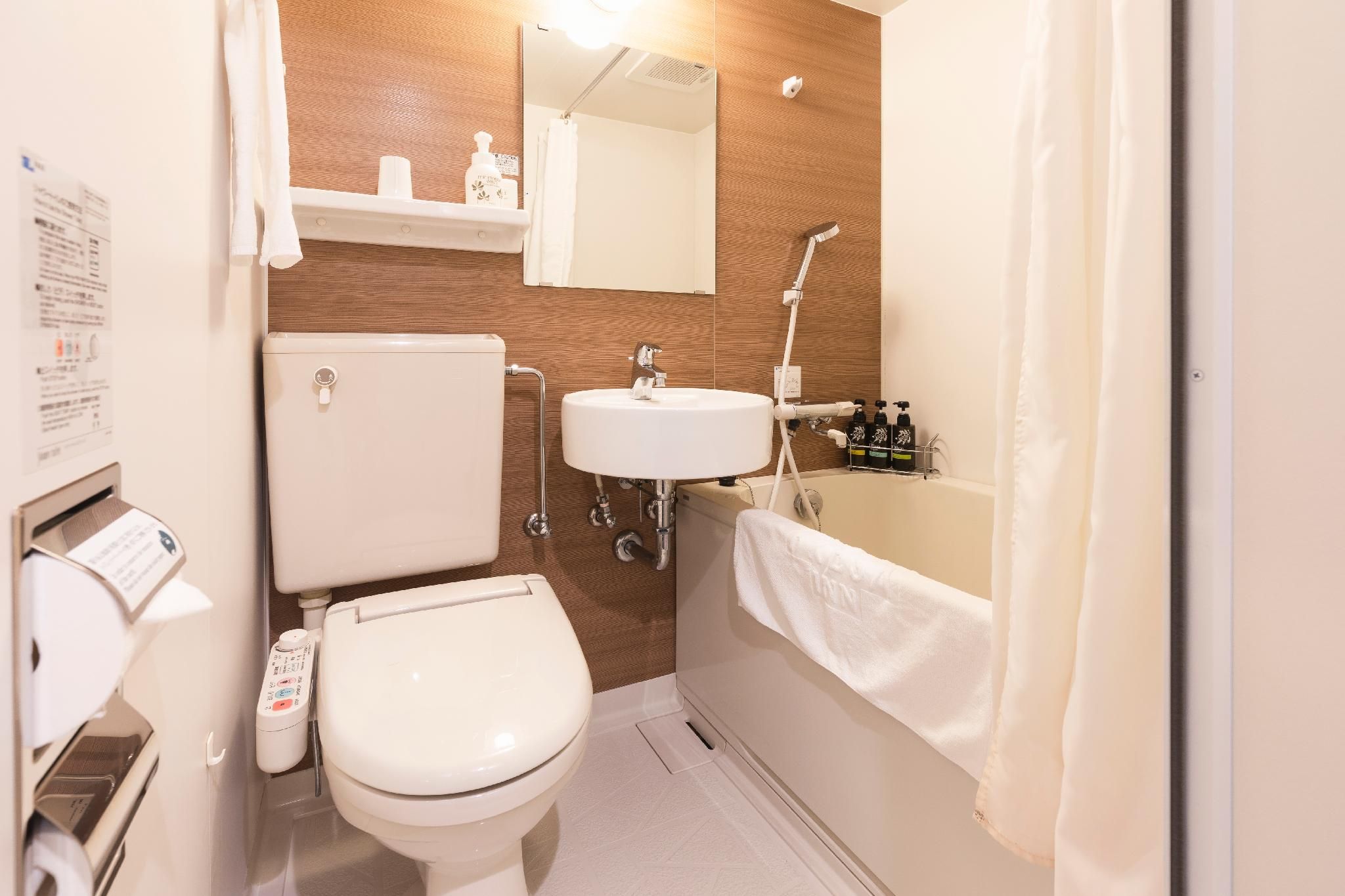 Premium,Triple room -Smoking