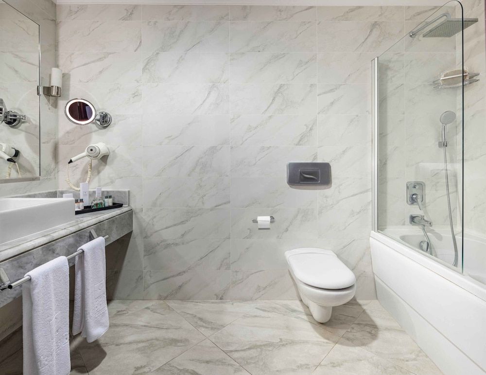 Celik Palace Hotel Convention Center & Thermal SPA Junior Suite 2