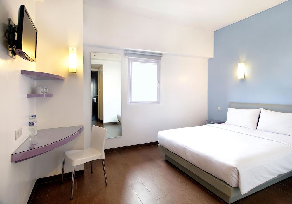 Amaris Hotel Panakkukang Makassar Smart Room Queen 2