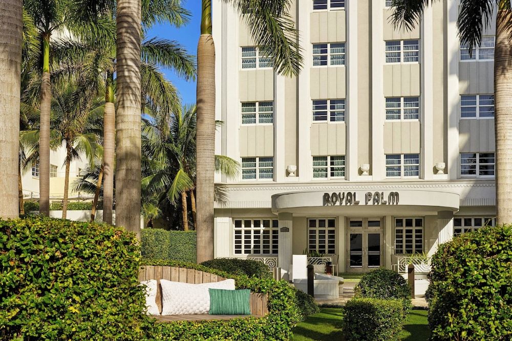 undefined Royal Palm South Beach Miami, a Tribute Portfolio Resort 9