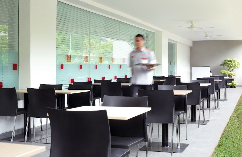 undefined Amaris Hotel Mangga Besar 10