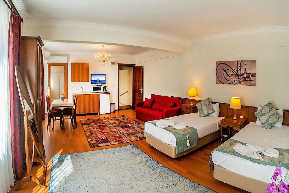 undefined Sultan House 6