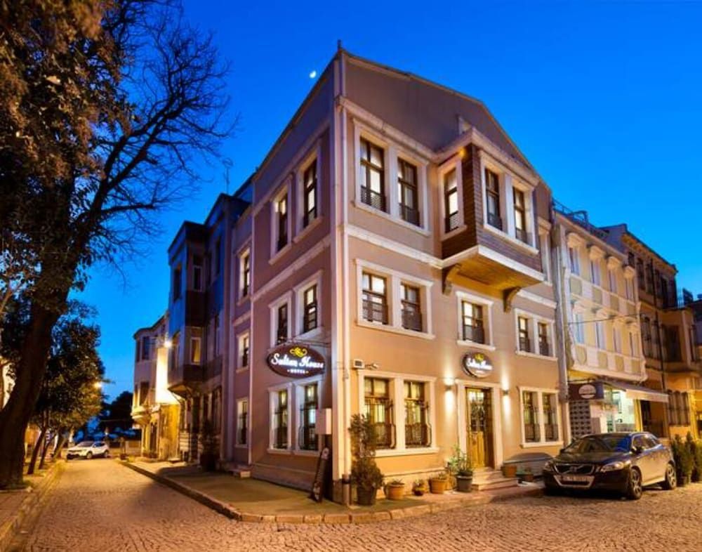 undefined Sultan House