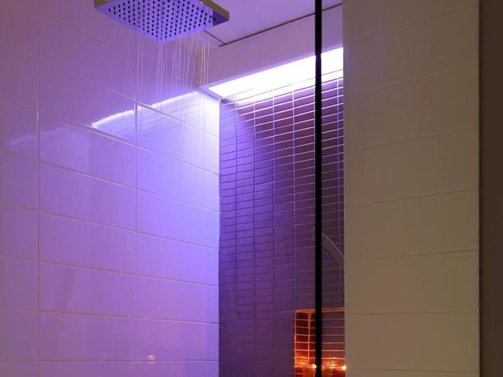 Bangkok Inter Place Hotel Studio, 1 King Bed 10