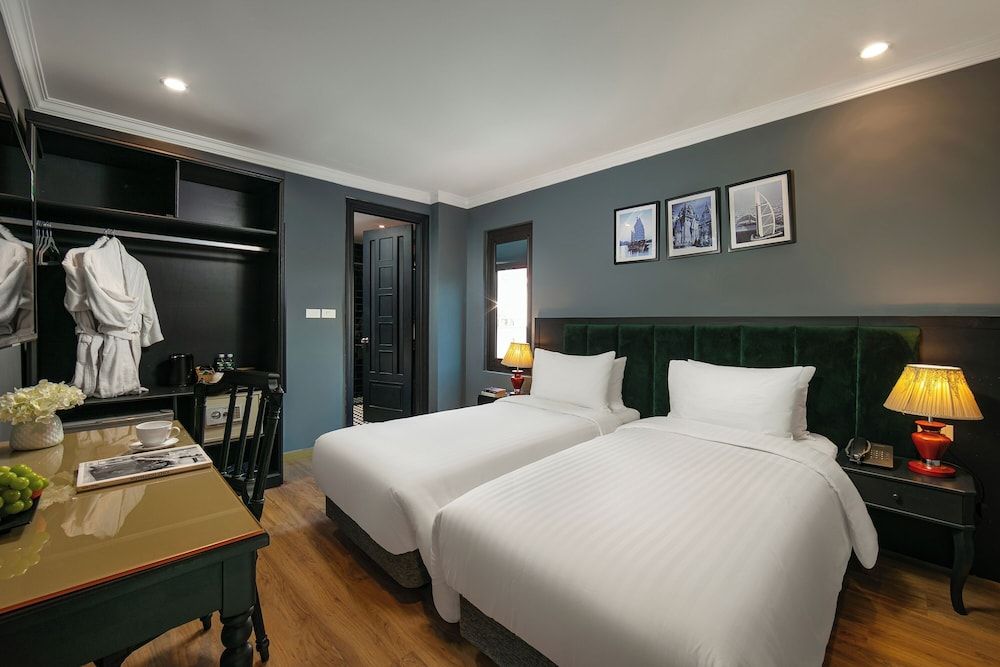 Deluxe Double or Twin Room, City View