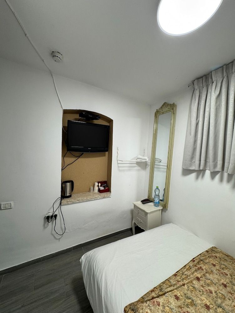 Shirat Hayam - Boutique Hotel Double Capsule Room 4