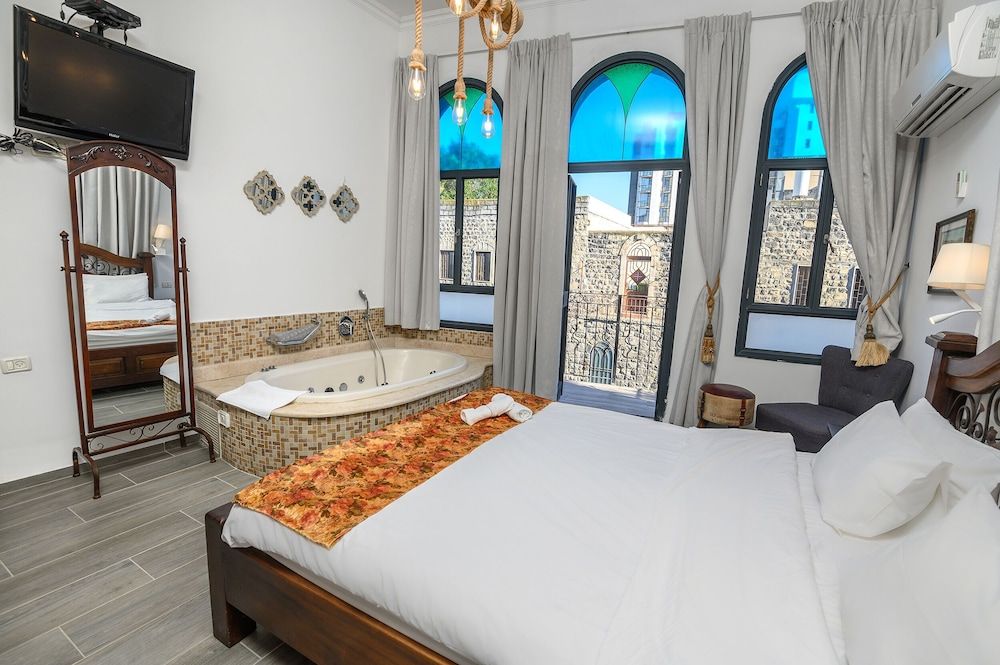 Shirat Hayam - Boutique Hotel Balcony Suite, Lake View 10