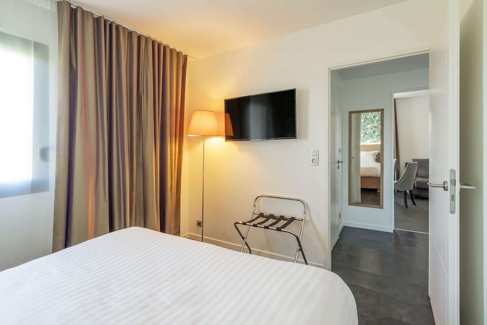 Standard Apartment, Multiple Beds, Non Smoking (with Sofabed)