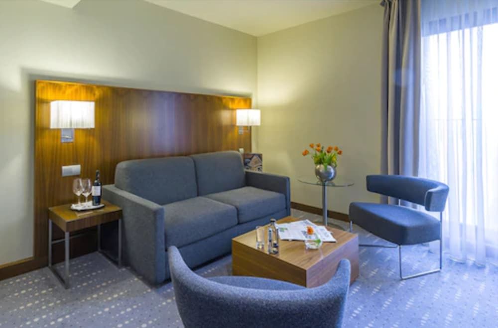 Borneta Spacious Family 5