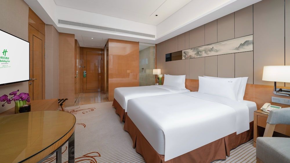 Standard Room, 2 Double Beds, Club Lounge Access (High Floor)