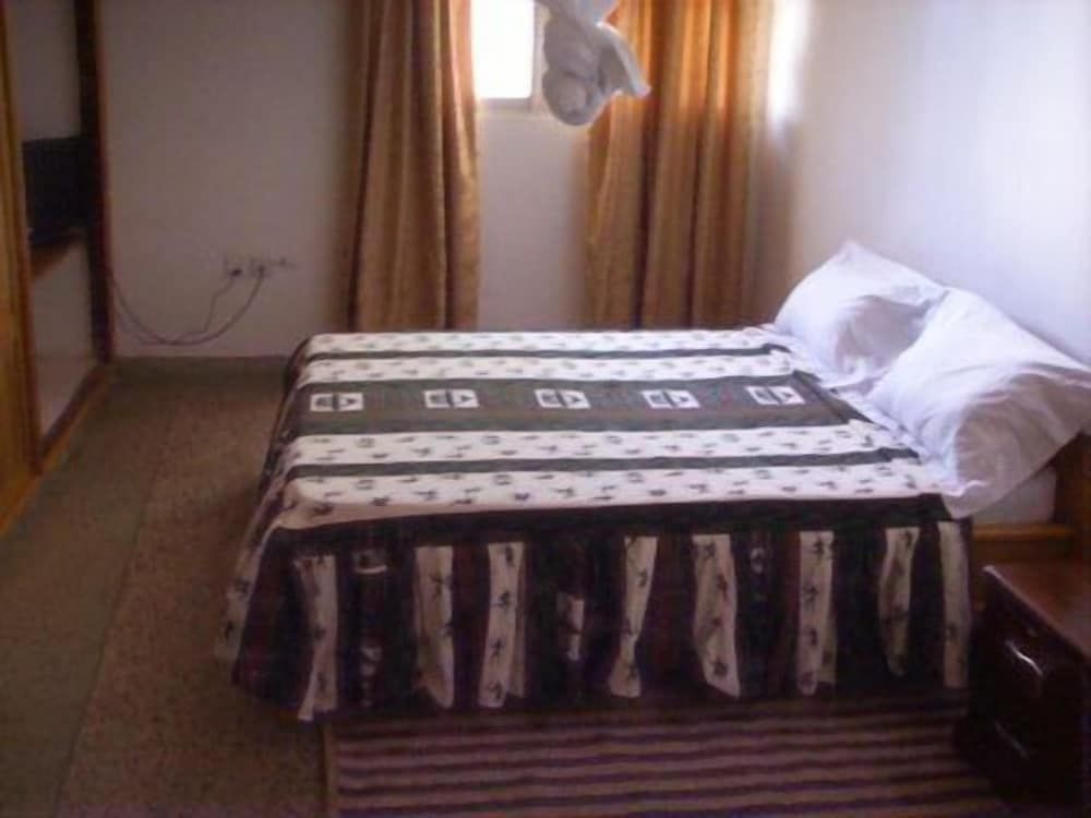 undefined Nelly's Inn 6