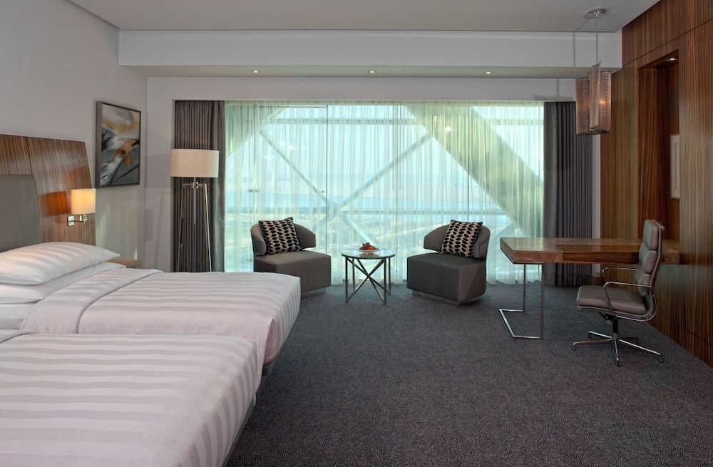 ANDAZ CAPITAL GATE ABU DHABI, BY HYATT Room, 2 Twin Beds 4