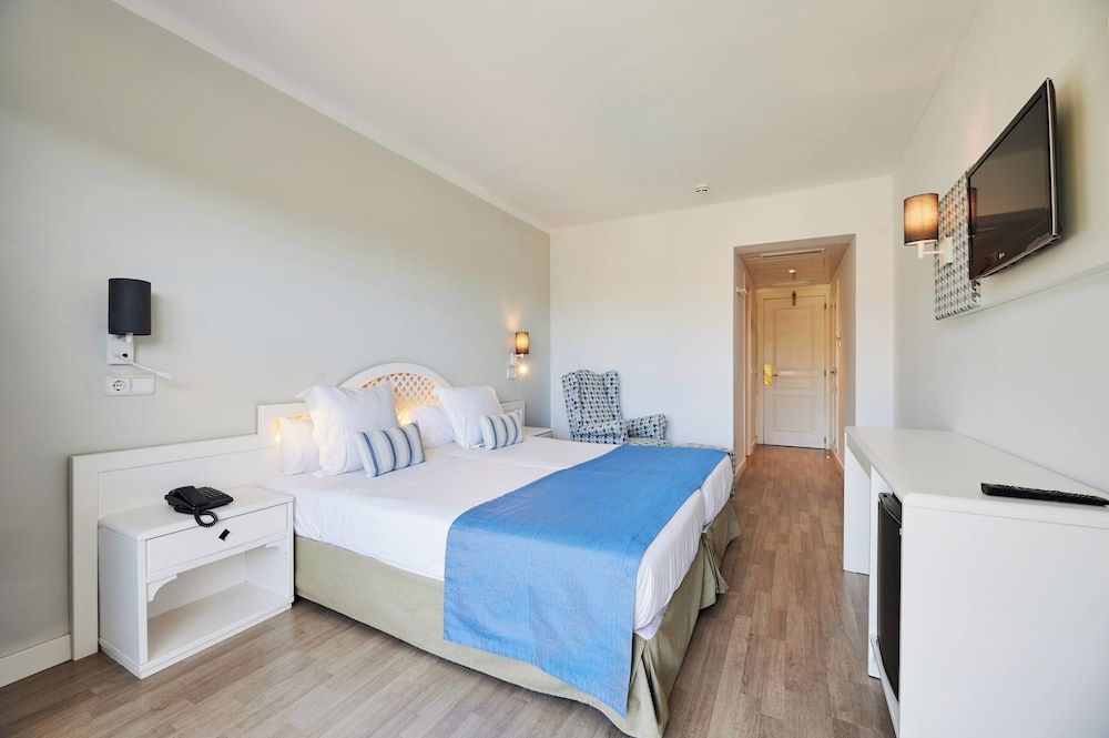 Double Room, Balcony (terrace view 2 adults)