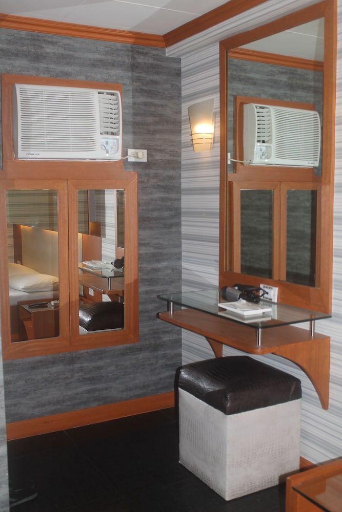 Hotel Ava Gil Puyat Standard Room, 1 Queen Bed (No Garage) 9