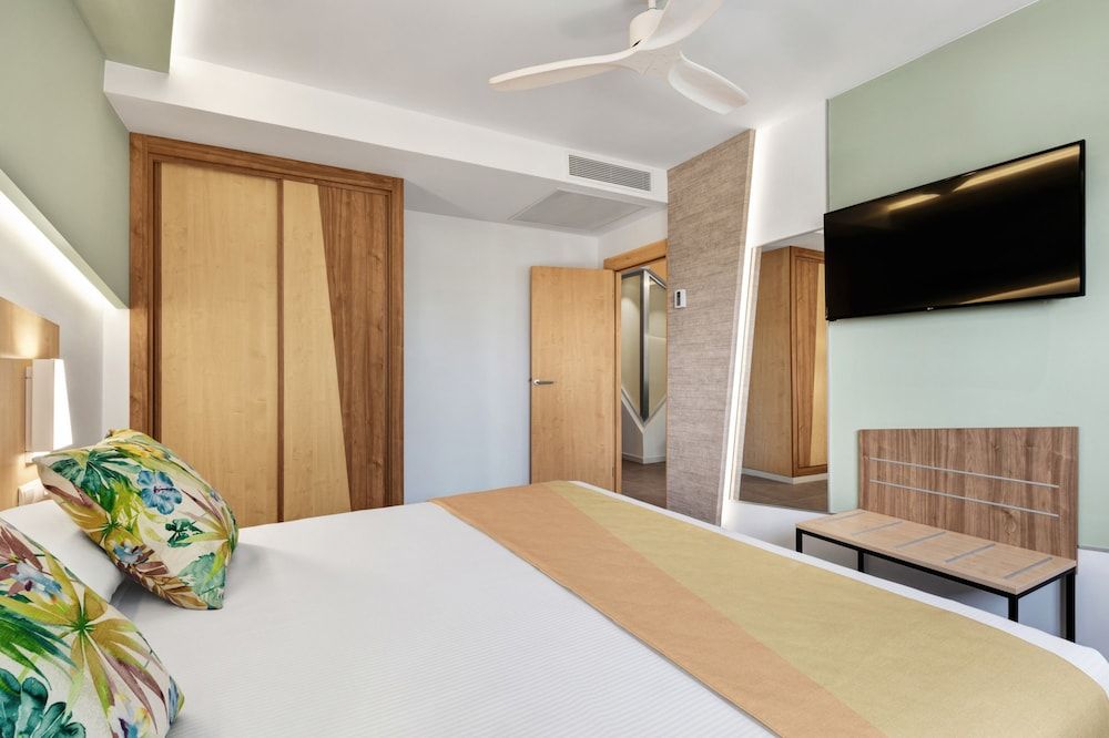 Superior Room, Balcony