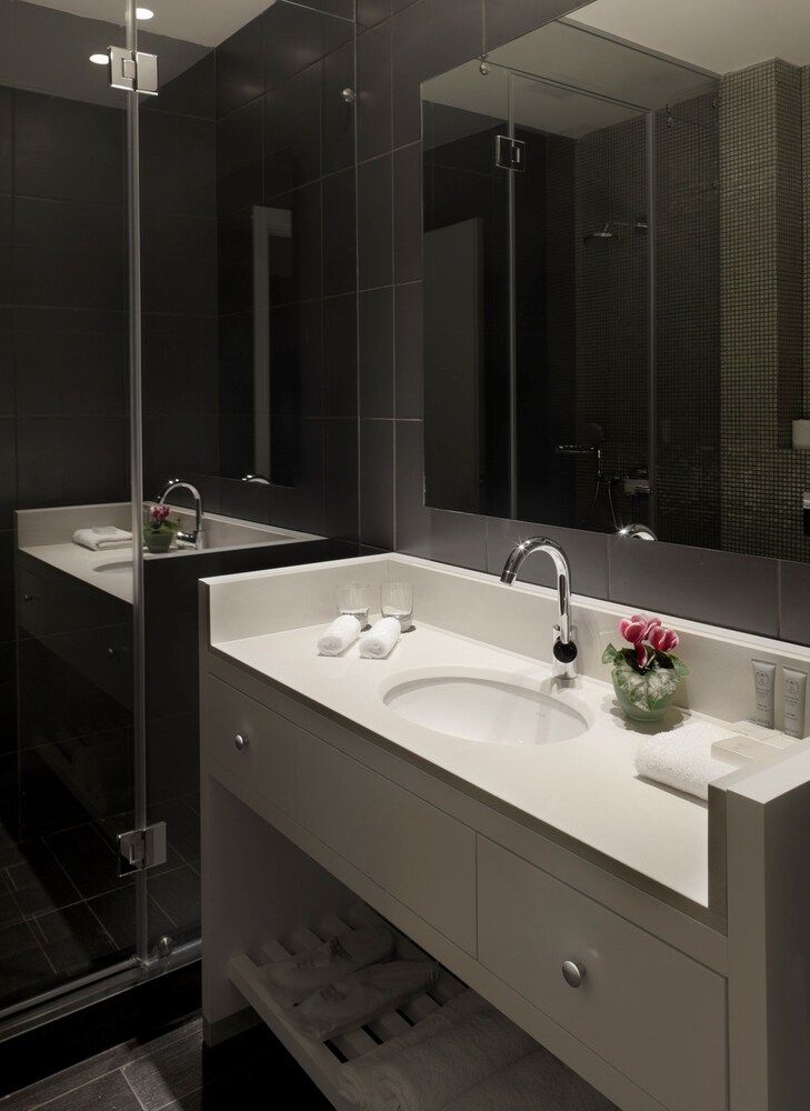 Leonardo Boutique Hotel Rehovot Club Room 3