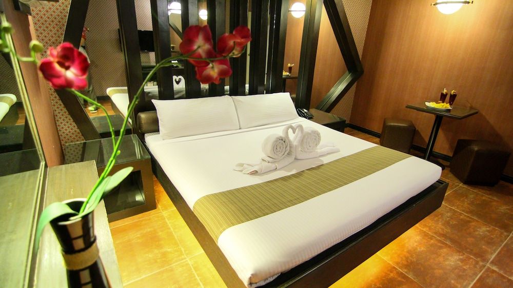 undefined Hotel Ava Cuneta 10