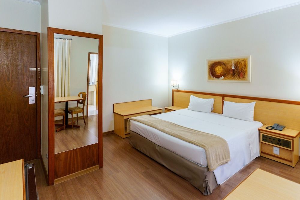 undefined Hotel Augusta Boulevard 2