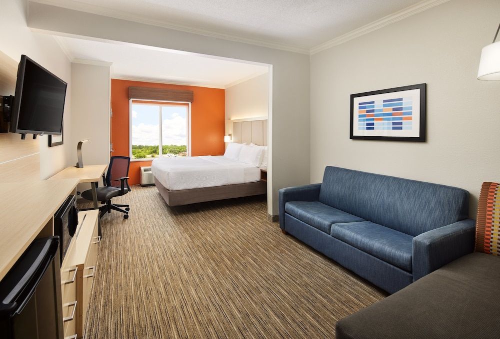 Suite, 1 King Bed (Additional Living Area)