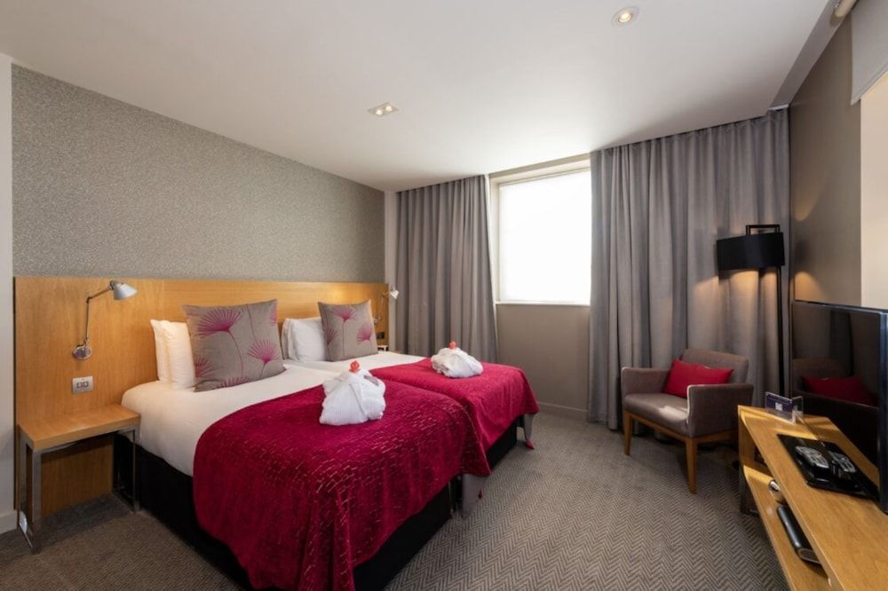 undefined Apex Temple Court Hotel 2