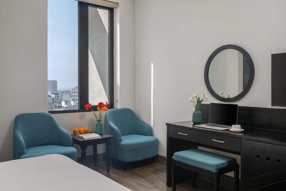 ViAn Hotel And Spa Da Nang Superior Double Room, City View 6