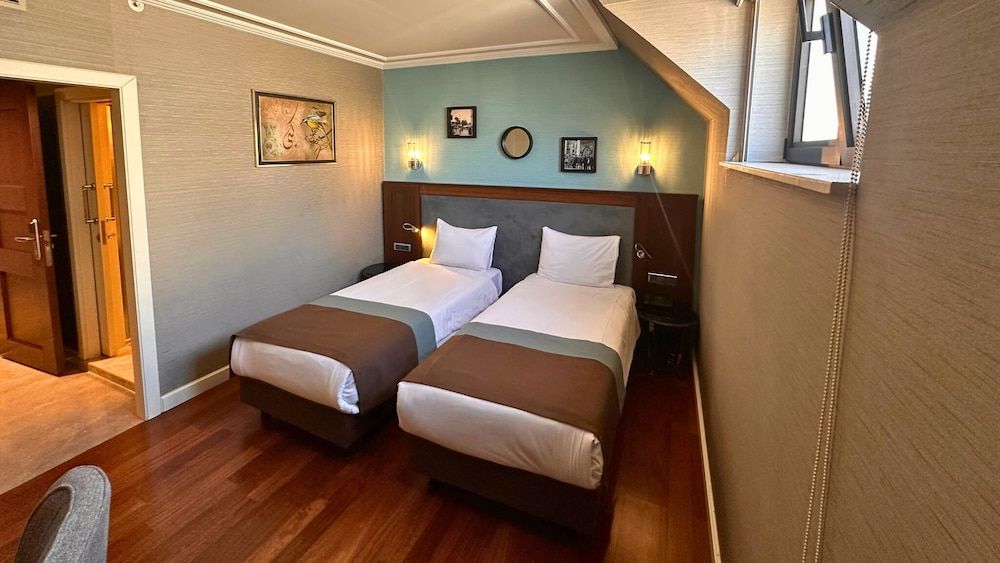 Grand Durmaz Hotel Economy Twin Room 4