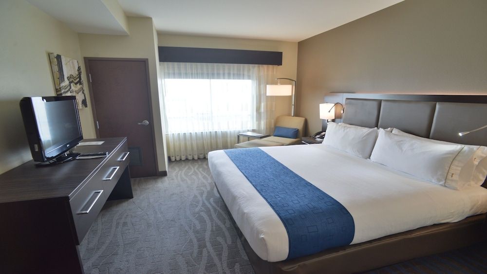 Suite, 1 King Bed